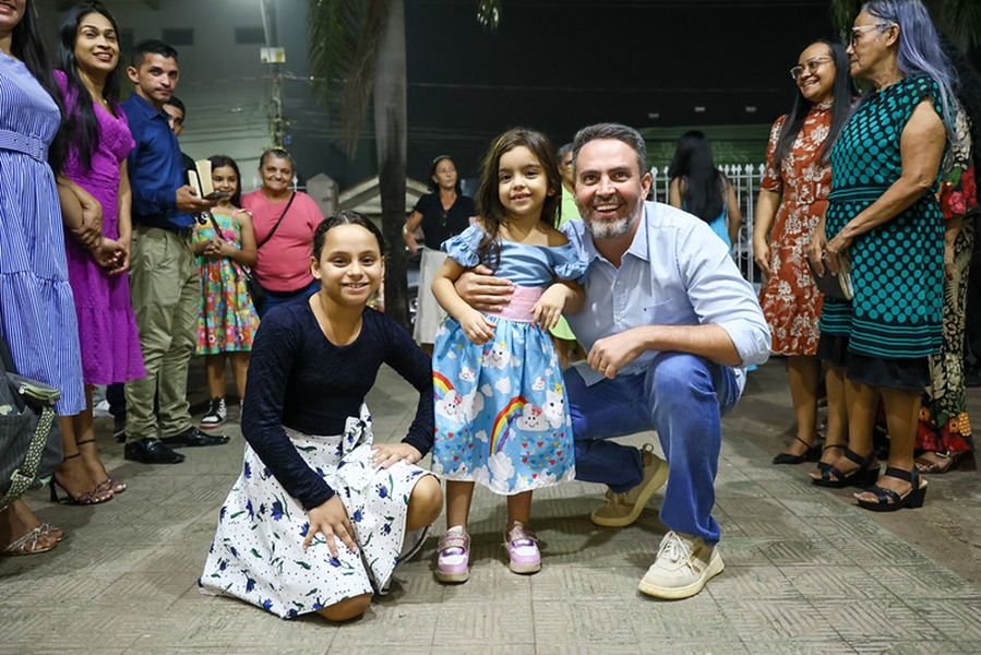 LÉO MORAES: Em visita à igreja, candidato comenta sobre projetos de agricultura sustentável