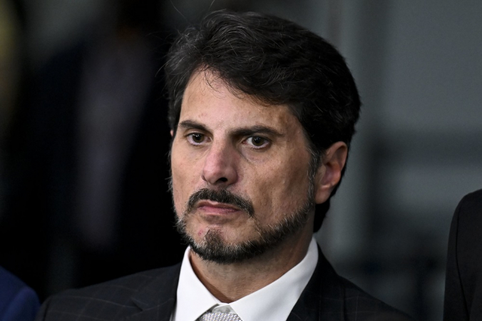 MEDIDA: Por ordem de Moraes, Marcos do Val vai usar tornozeleira eletrônica