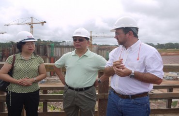 Embaixador da China no Brasil visita as obras da UHE Santo Antônio 