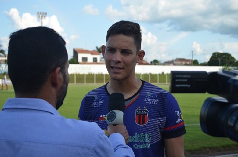 SÉRIE D: Real Ariquemes confirma empréstimo de Rodrigo Santos ao Nacional