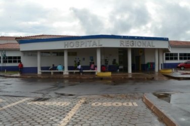 Pacientes reclamam de falta de tomógrafo em hospital