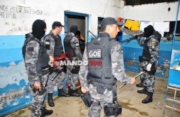 PM e Agentes Penitenciários contém início de rebelião no Presídio de Médici 