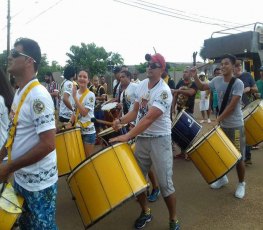 Escola de samba Asfaltão não para