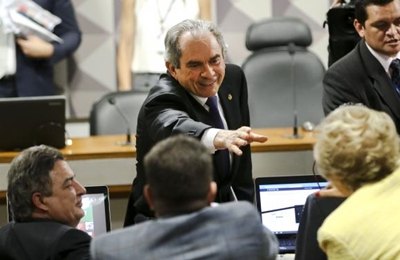 Raimundo Lira é eleito presidente da Comissão do Impeachment no Senado