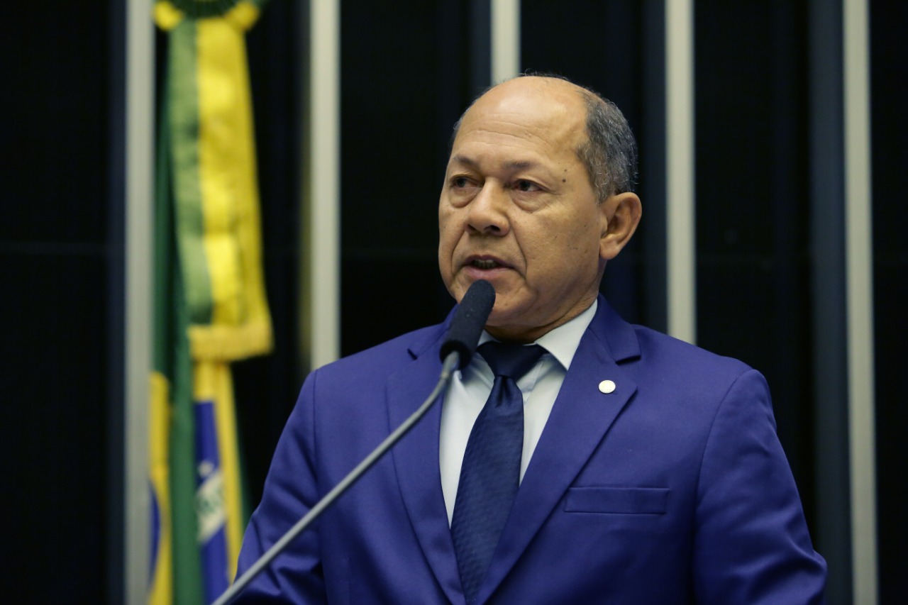 PARLAMENTAR: Coronel Chrisóstomo é o melhor deputado federal de 2020, diz  site - Rondoniaovivo.com