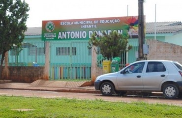 VILHENA - Vigia luta contra bandidos que invadiram escola armados e sai ferido