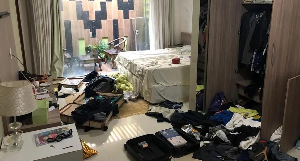 DUPLA CRIMINOSA: Professora tem casa invadida e é roubada após receber pagamento de dívida