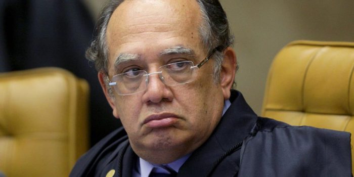 Gilmar Mendes manda editor da Folha enfiar pergunta na b...