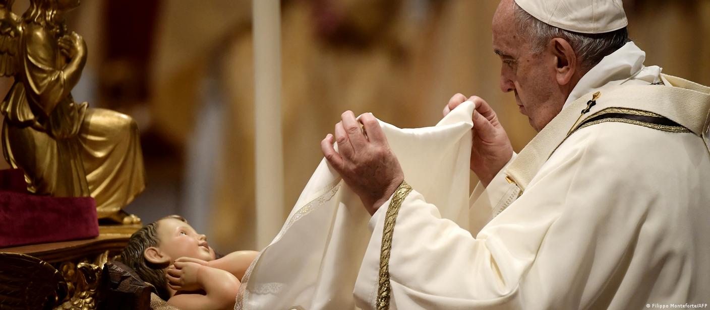 SOLIDARIEDADE: Papa pede que pais não condenem mas apoiem filhos gays