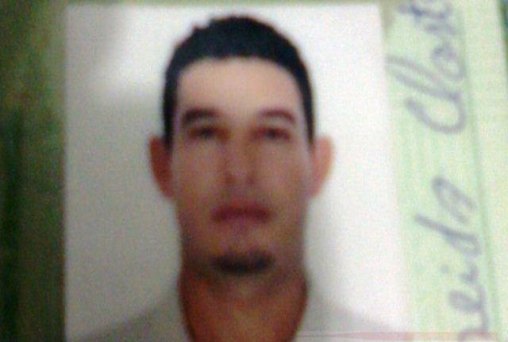 Homem é morto e outro ferido a facadas durante uma briga de bar 