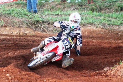 Machadinho recebe abertura do Estadual de Motocross