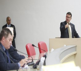 Deputado Ezequiel altera data para ouvir representantes da Sejucel