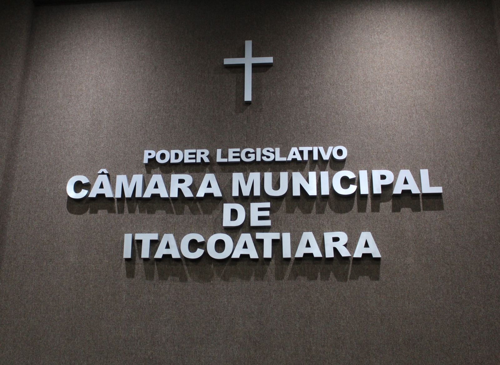 AMAZONAS: Câmara de Itacoatiara  abre concurso público para vários cargos