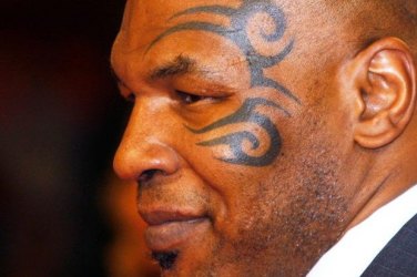 Ex-lutador Mike Tyson revela que foi vítima de abuso sexual na infância