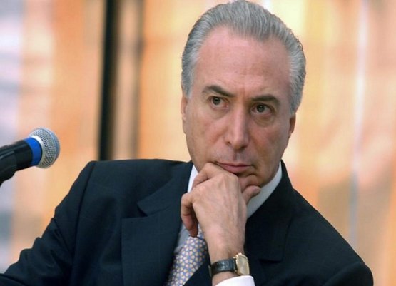 Temer anuncia ‘cartão reforma’ com crédito de até R$ 5 mil 