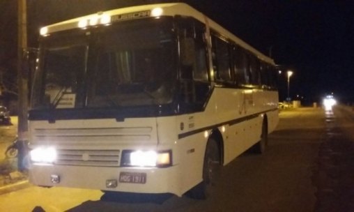 Motorista de ônibus é flagrado em teste de bafômetro na BR-364