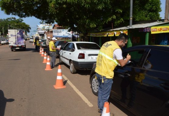 Detran alerta para cuidados durante viagens de carro no fim de ano