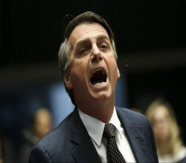 Bolsonaro anuncia possível ministro da Fazenda