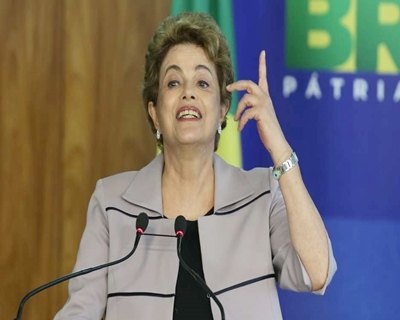 Dilma entrega nesta 2ª sua defesa no processo de impeachment