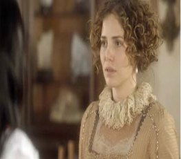 NOVELAS - Carlota reclama de continuar no Brasil