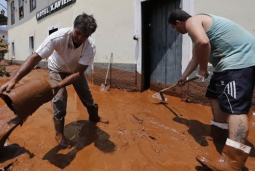 Samarco faz acordo com MP e pagará ao menos R$ 1 bilhão por desastre em MG