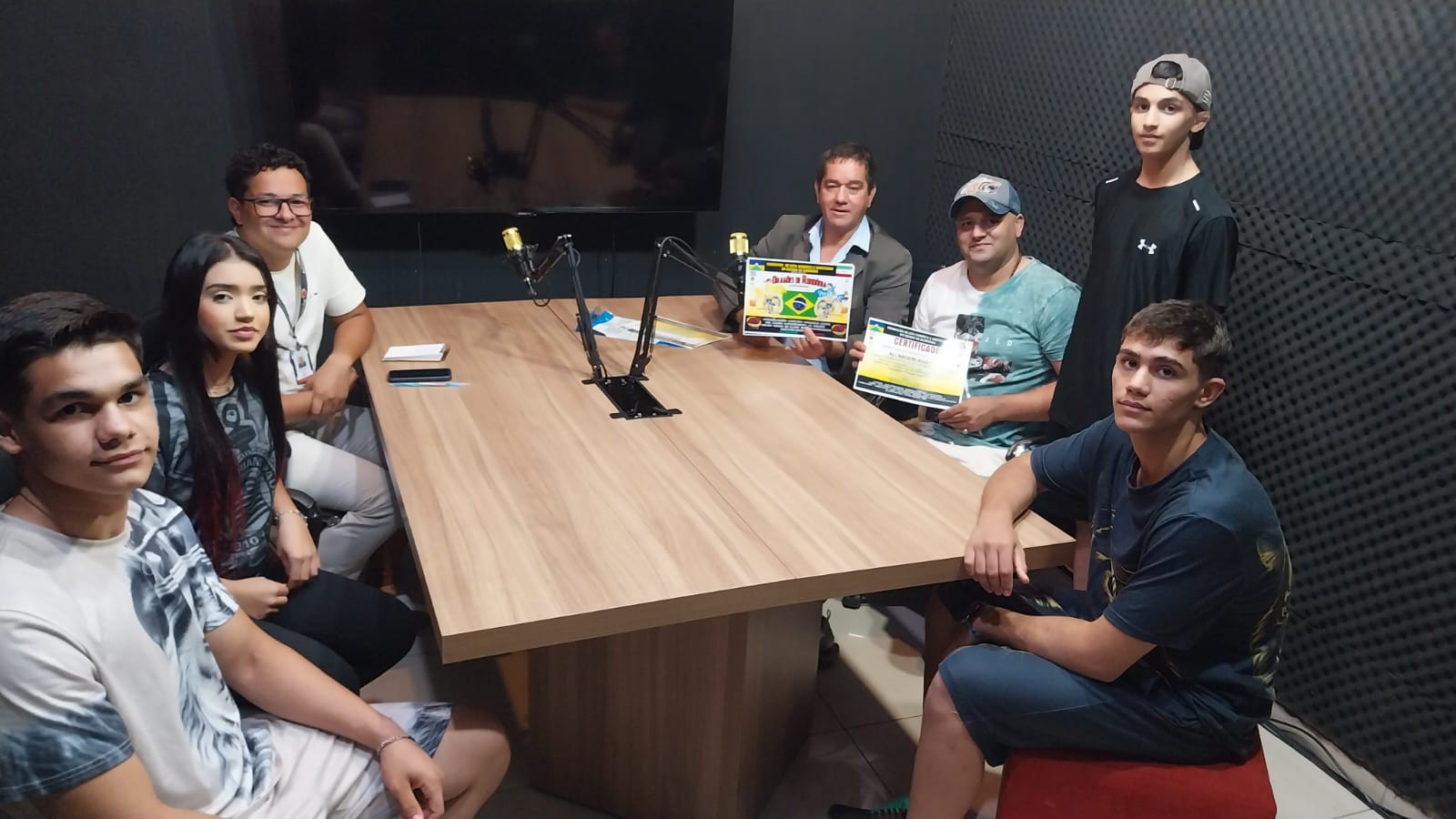 LUTA LIVRE: Atletas iranianos reforçam Rondônia em competições de Wrestling