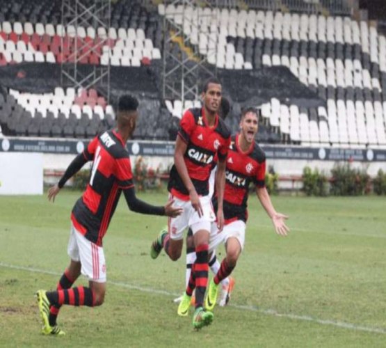 Flamengo vibra com feito histórico da base em 2016: 'Somos top 3 do país'