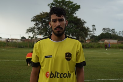 Vilhenense apresenta zagueiro de 20 anos para a temporada