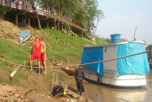 Bombeiros fazem buscas no Rio Madeira para localizar pescador que desapareceu 