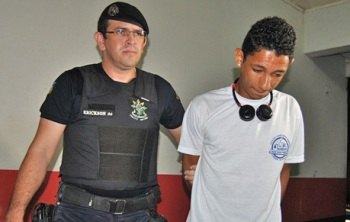 JI - PARANÁ – Jovem é preso comercializando drogas 