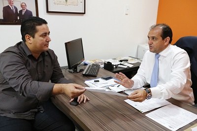 Laerte Gomes solicita responsável técnico do Minha Casa Minha