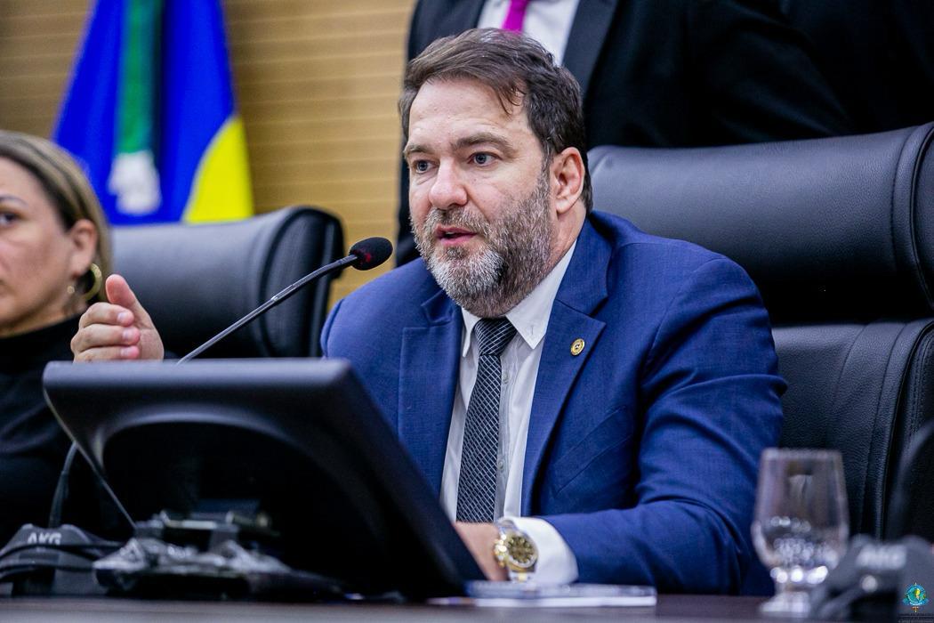 ALEX REDANO: Deputado indica aquisição de Raio-X Móvel Digital para reforçar saúde 