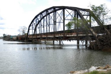 Iniciadas as obras de alteamento da ponte ferroviária de Jacy-Paraná