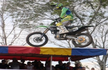 LATINO AMERICANO - Piloto mineiro vence etapa Brasileira do MX ULN 2011