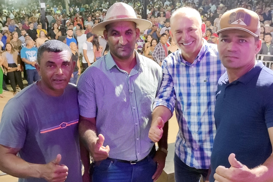 DISTRITO DE PALMEIRAS: Com incentivo de deputado, 'Festa do Leite' tem público histórico