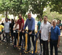 Laerte Gomes inaugura academias em Nova Colina e Nova Londrina