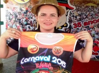 CARNAVAL - Banda do Vai Quem Quer e a camiseta 2015