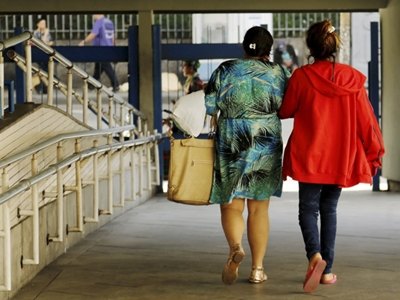 Polícia investiga quinto suspeito de estupro coletivo no Rio