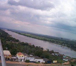 CLIMA: Sol entre nuvens, com possibilidade de chuva nesta sexta