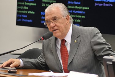 Moreira indica Evaristo Miranda para receber o Prêmio Mérito Agropecuário