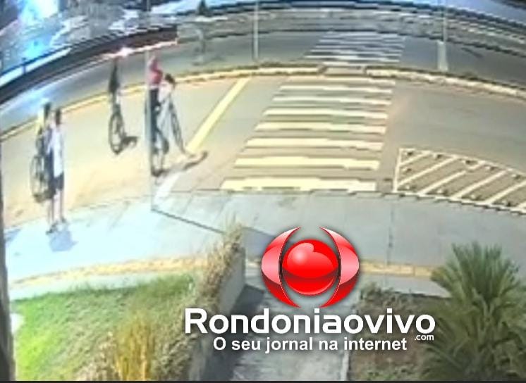 DENUNCIE: Vídeo mostra bando de bicicletas assaltando jovens em avenida
