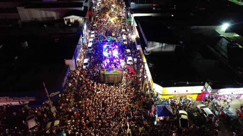 A FESTA CONTINUA: Veja os blocos que desfilam nesta segunda e terça-feira de Carnaval