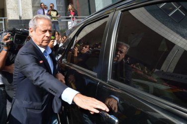 LAVA JATO - Dirceu faz novo pedido para não ser preso