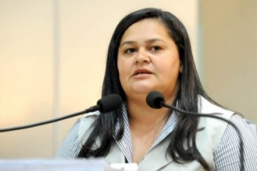 Ana da 8 é condenada por improbidade administrativa