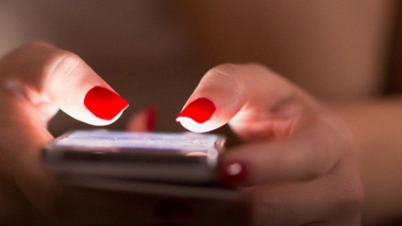 ALERTA: Vício em redes sociais pode ser reconhecido como transtorno mental 