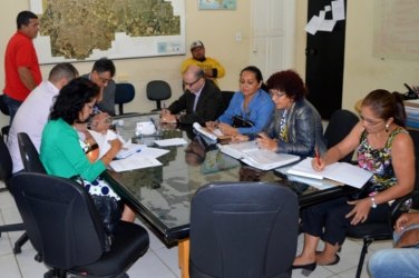 SINDSBOR e moradores pedem providência para bairro Triângulo