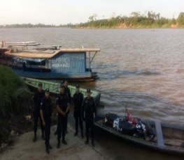 Policiais em ação rápida evitam que motos sejam cruzadas para a Bolívia