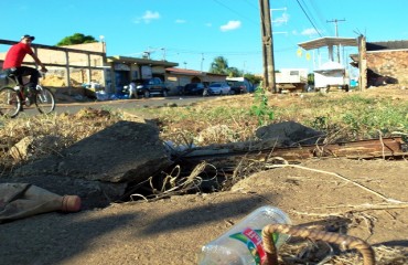 MADRUGADA SEM LEI – Comunidade do bairro Agenor de Carvalho sofre com baderna por mais de um ano – Vídeo