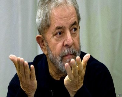 Lula diz que seu segurança trancou frango no cofre do Waldorf Astoria