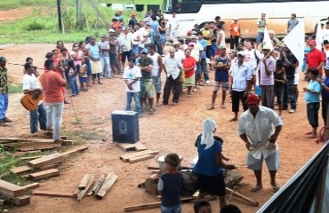 Comunidades de Jaci e Mutum-Paraná acampam revoltados com a situação de cadastramento de lotes pela Energia Sustentável – Fotos